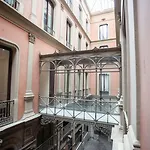 Ramblas Pasaje Bacardi Szálloda