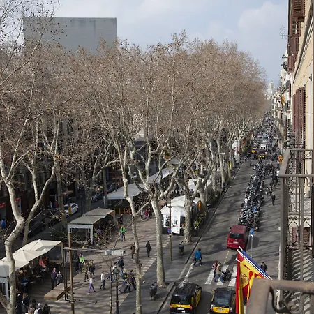 Ramblas Pasaje Bacardi