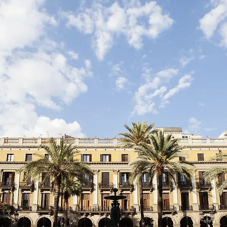 Ramblas Pasaje Bacardi