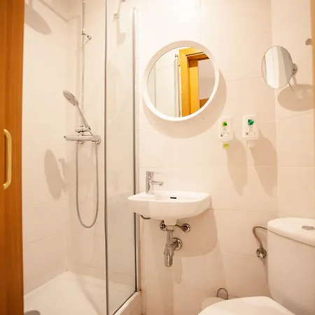 Ramblas Pasaje Bacardi Hotel 3*