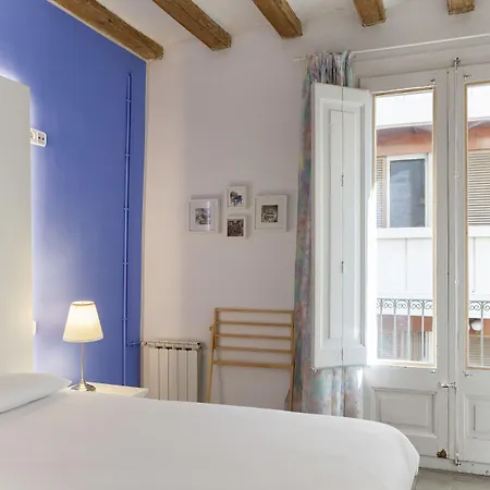 Ramblas Pasaje Bacardi Hotel 3*